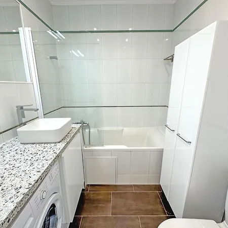 Apartment Sea Front Saphir